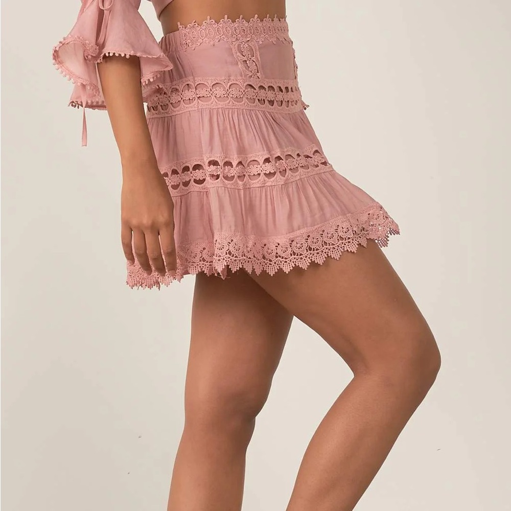 Elan Lace Inset skirt, Rose, size small, new with tags